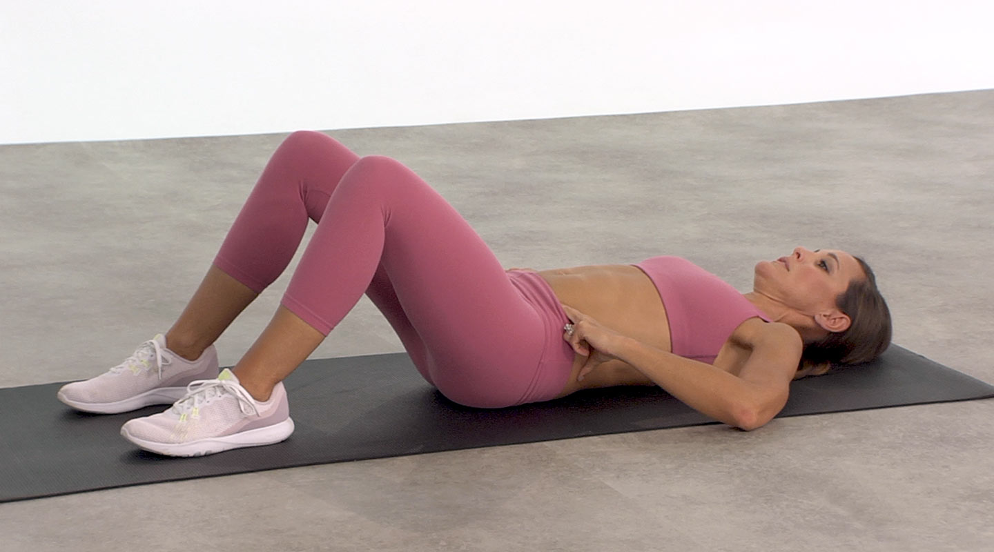 This One Simple Exercise Will Help Tighten Your Core and Lower