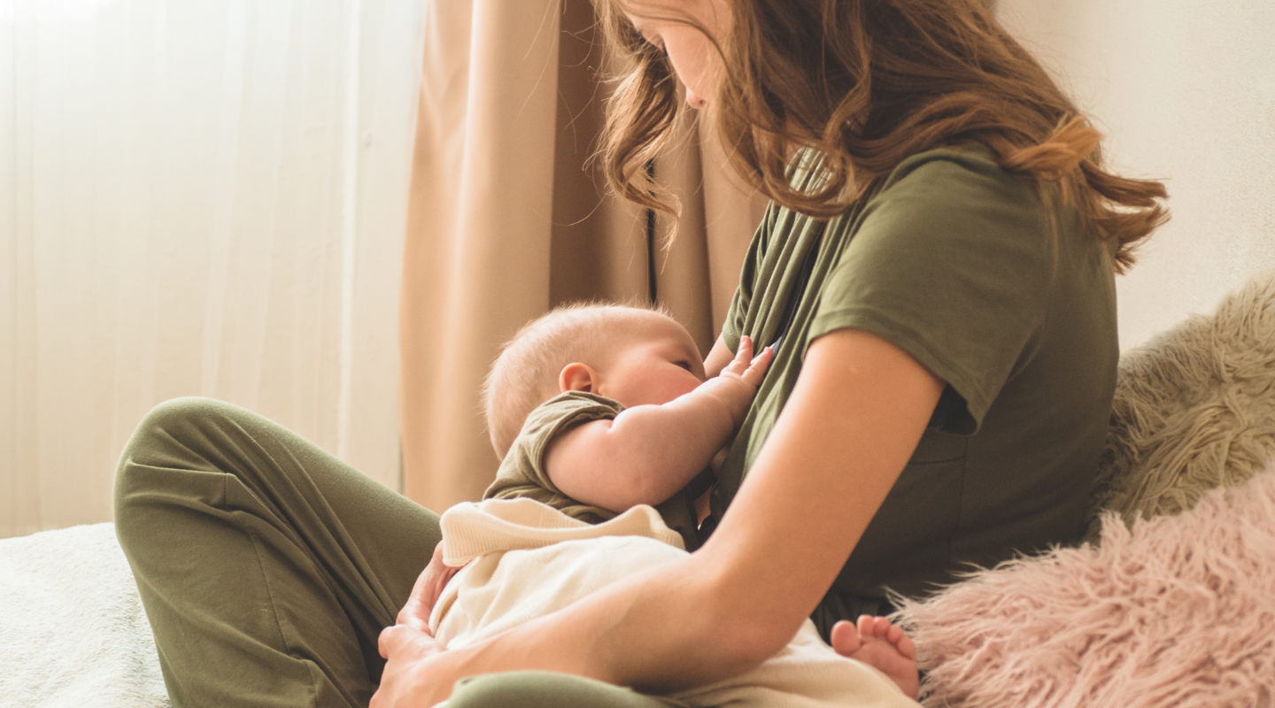 The Breastfeeding Essentials You Need as a Nursing Mama